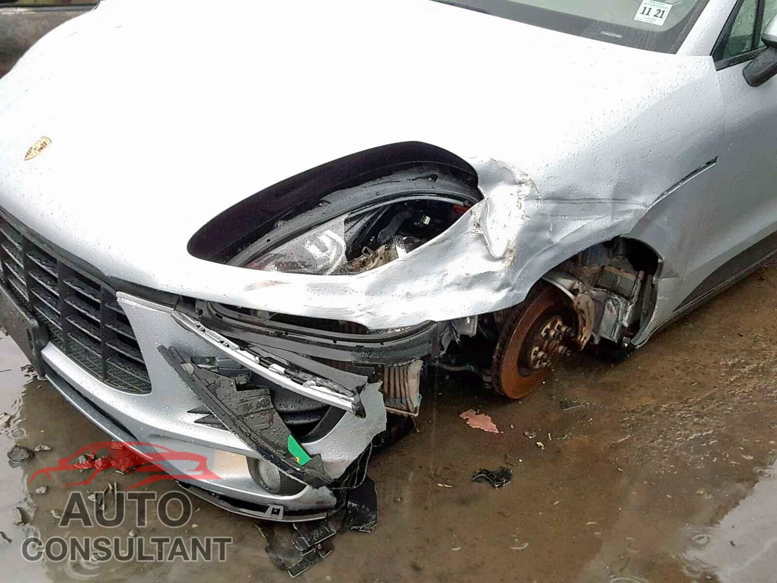 PORSCHE MACAN 2016 - WP1AB2A5XGLB48250