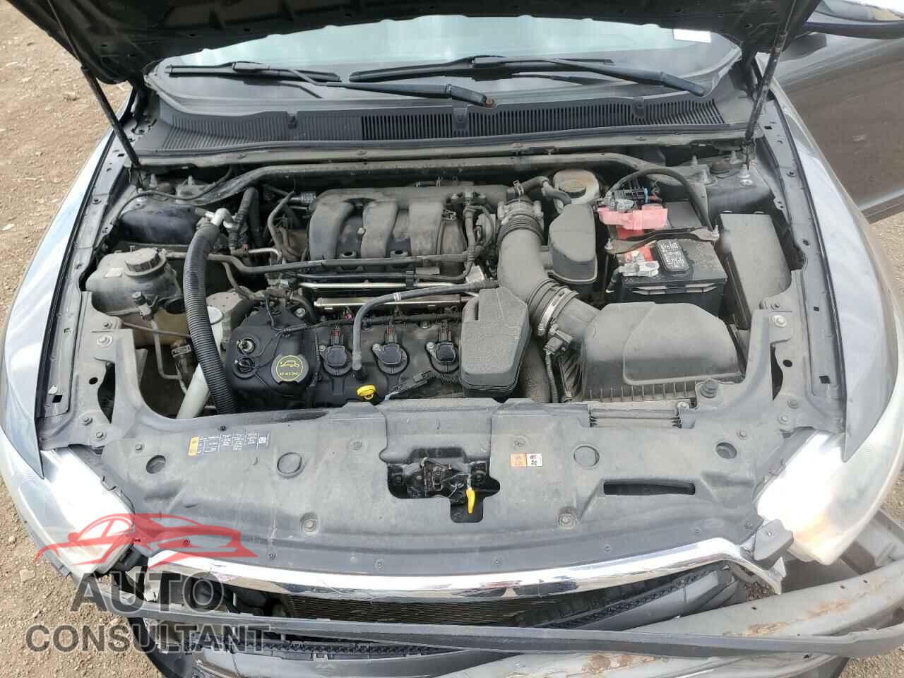 FORD TAURUS 2015 - 1FAHP2F84FG102771