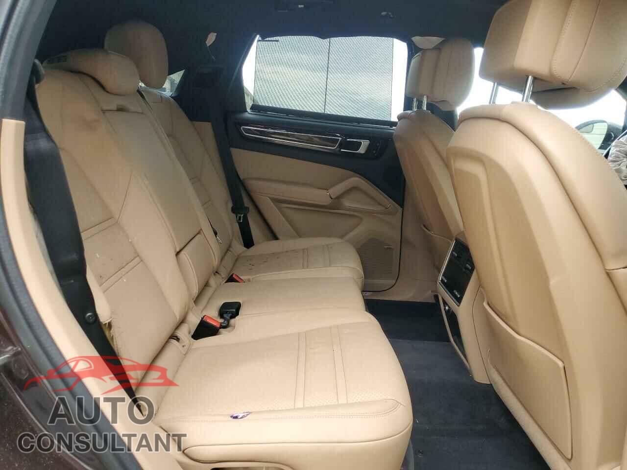 PORSCHE CAYENNE 2021 - WP1AB2AY5MDA27223