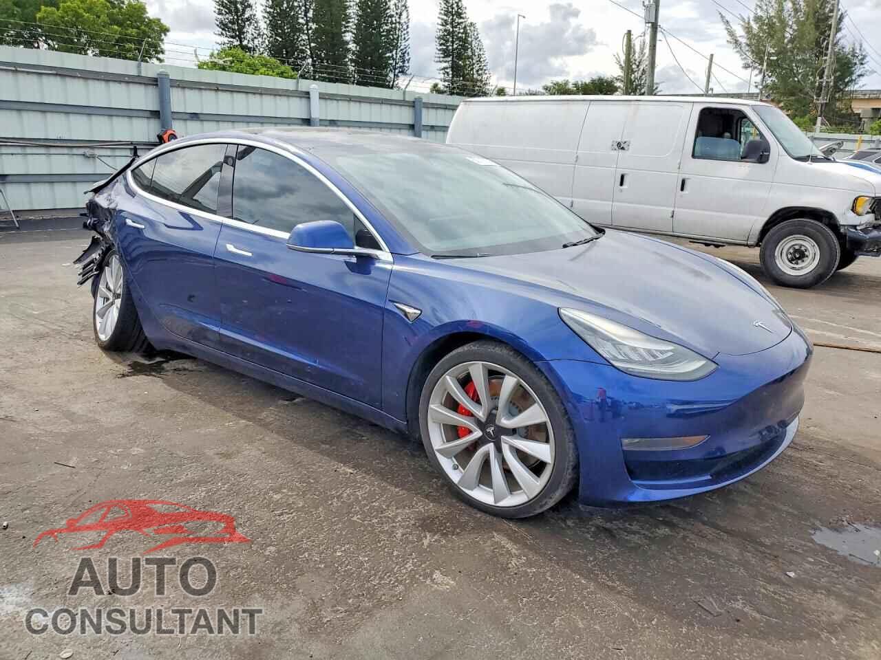 TESLA MODEL 3 2019 - 5YJ3E1EB8KF237774