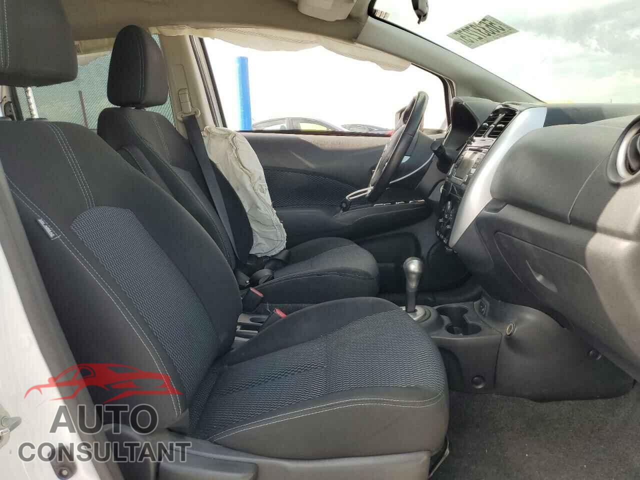 NISSAN VERSA 2017 - 3N1CE2CP3HL369441