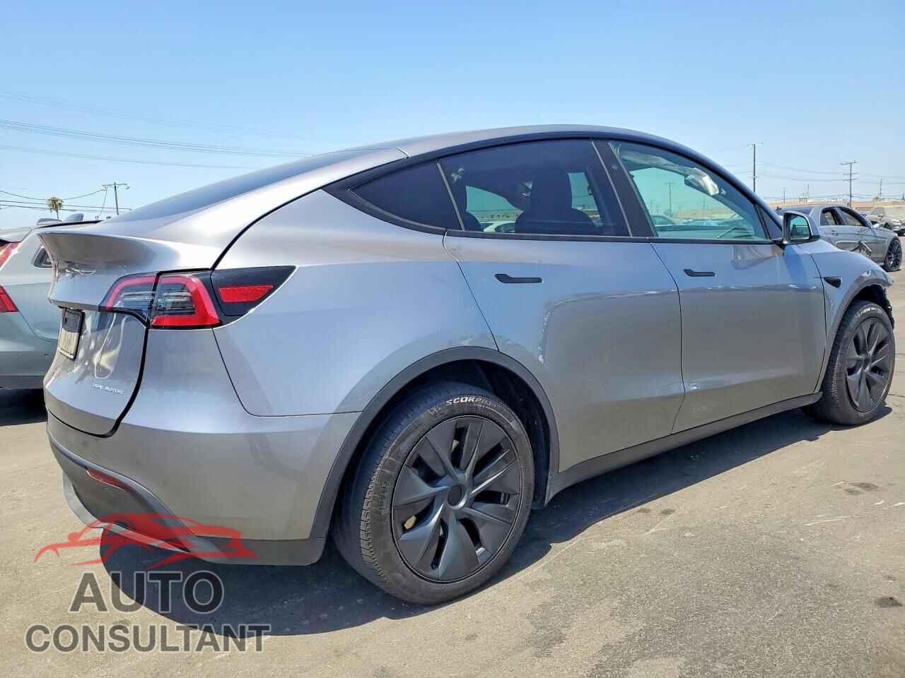 TESLA MODEL Y 2024 - 7SAYGDEE3RA325251