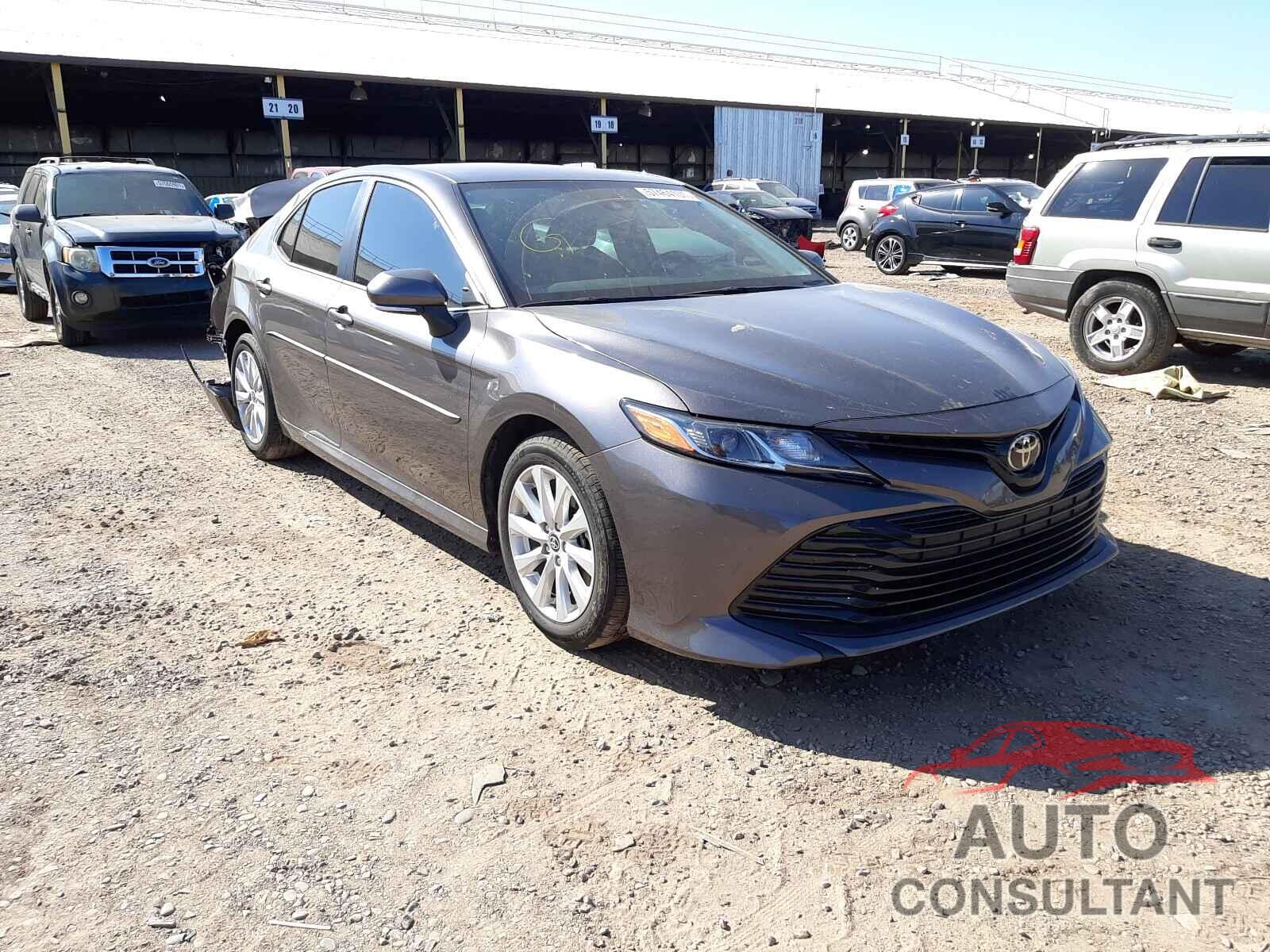 TOYOTA CAMRY 2020 - 4T1C11BK6LU003394