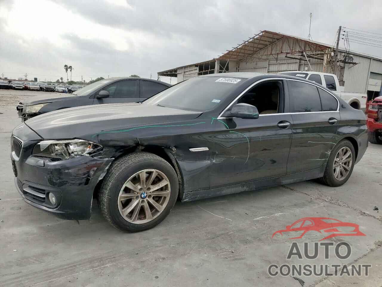 BMW 5 SERIES 2015 - WBA5A5C55FD513055