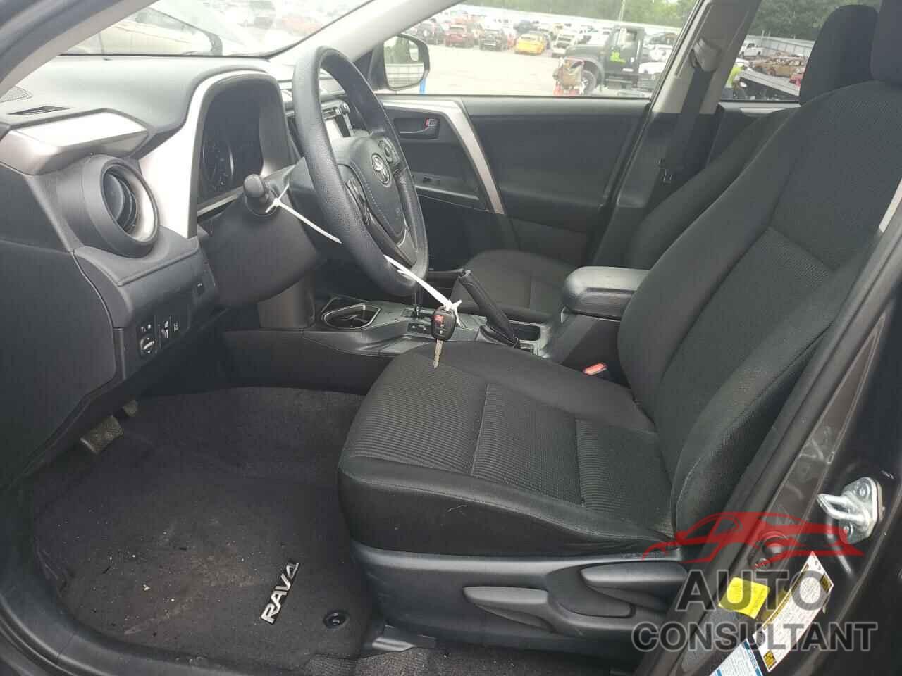 TOYOTA RAV4 2017 - JTMBFREV1HJ121996