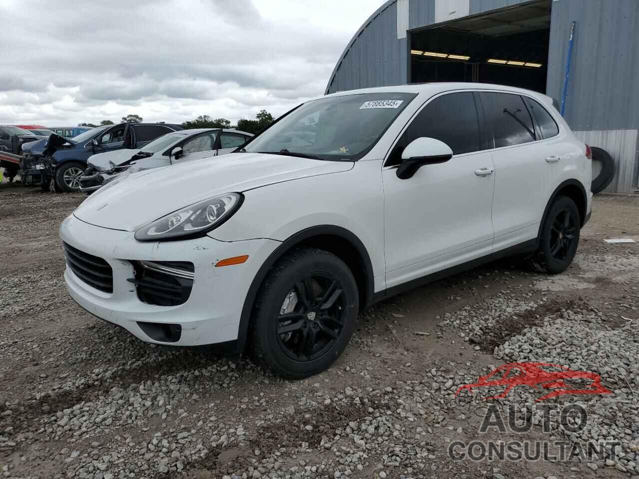 PORSCHE CAYENNE 2016 - WP1AA2A27GKA12074