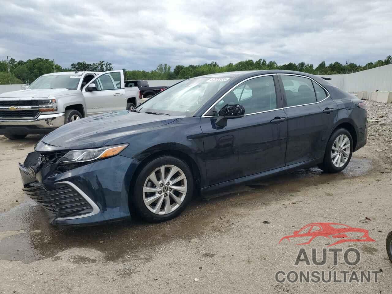 TOYOTA CAMRY 2021 - 4T1C11AK5MU452486