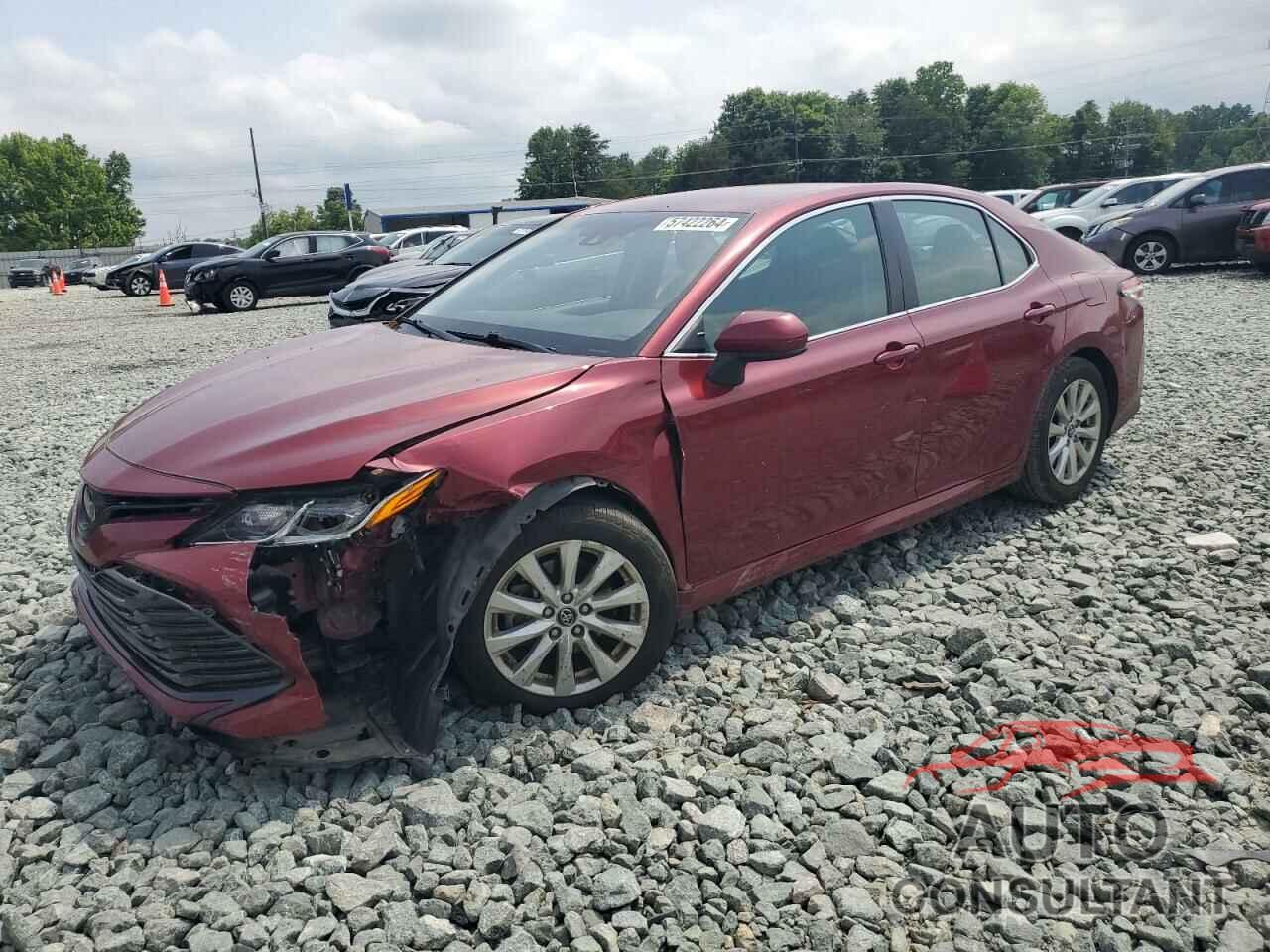 TOYOTA CAMRY 2018 - 4T1B11HK3JU670634