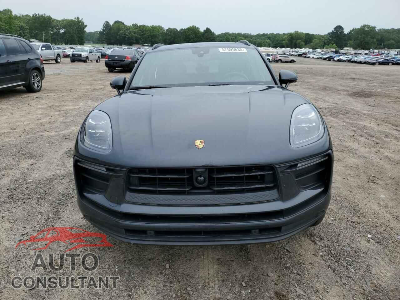 PORSCHE MACAN BASE 2024 - WP1AA2A54RLB14018