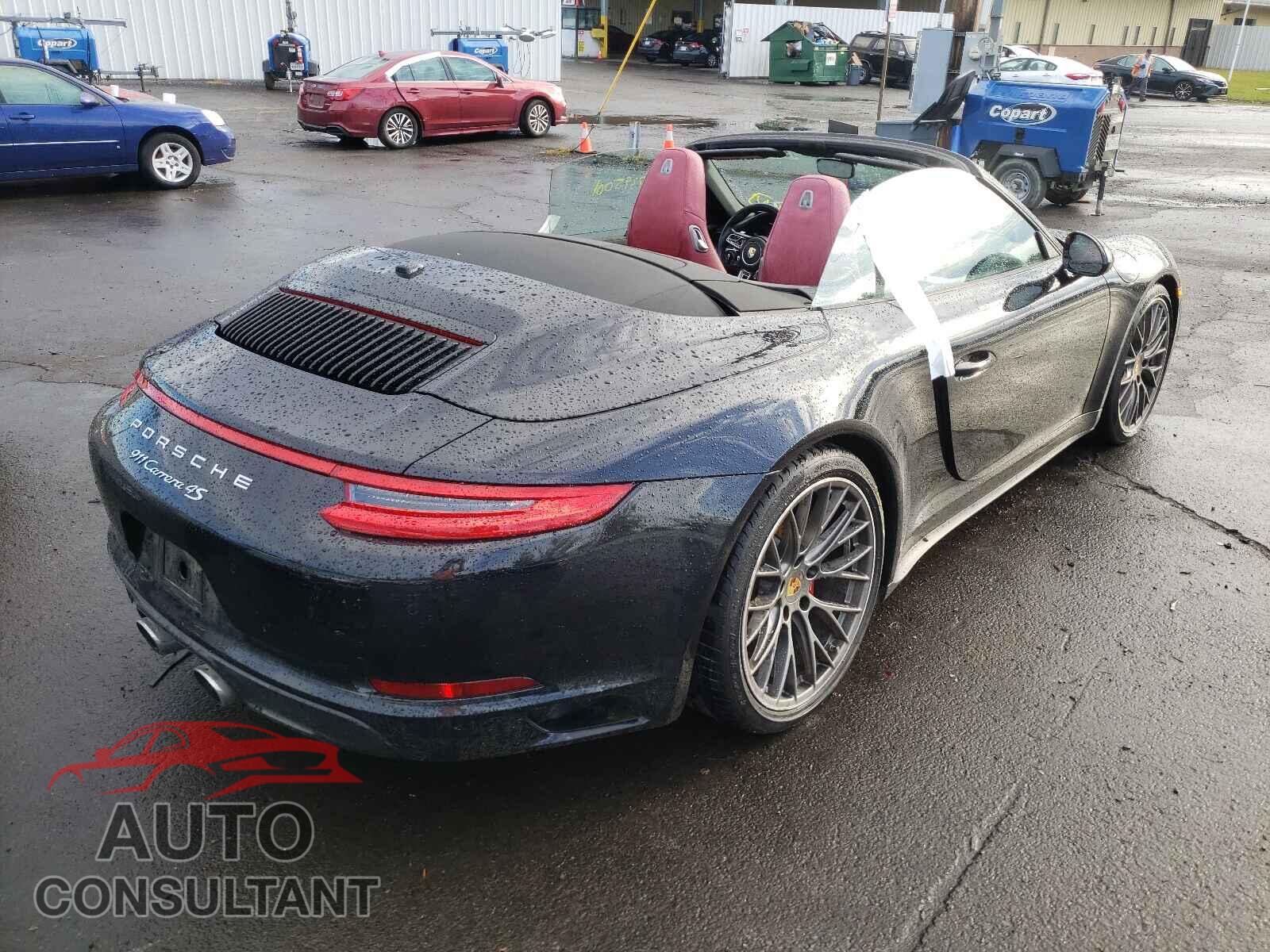 PORSCHE 911 2017 - WP0CB2A95HS155840