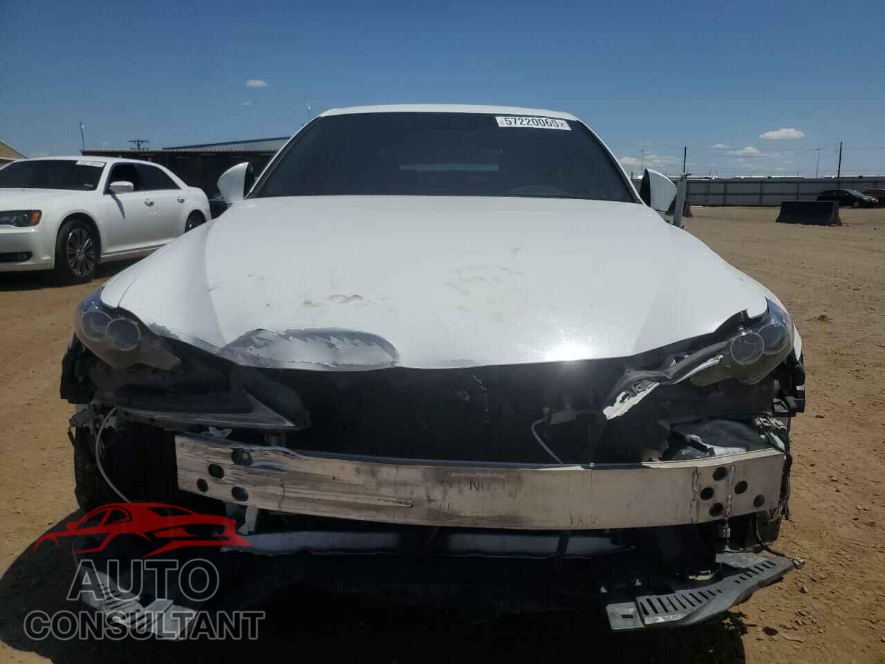 LEXUS IS 2015 - JTHCF1D28F5017426