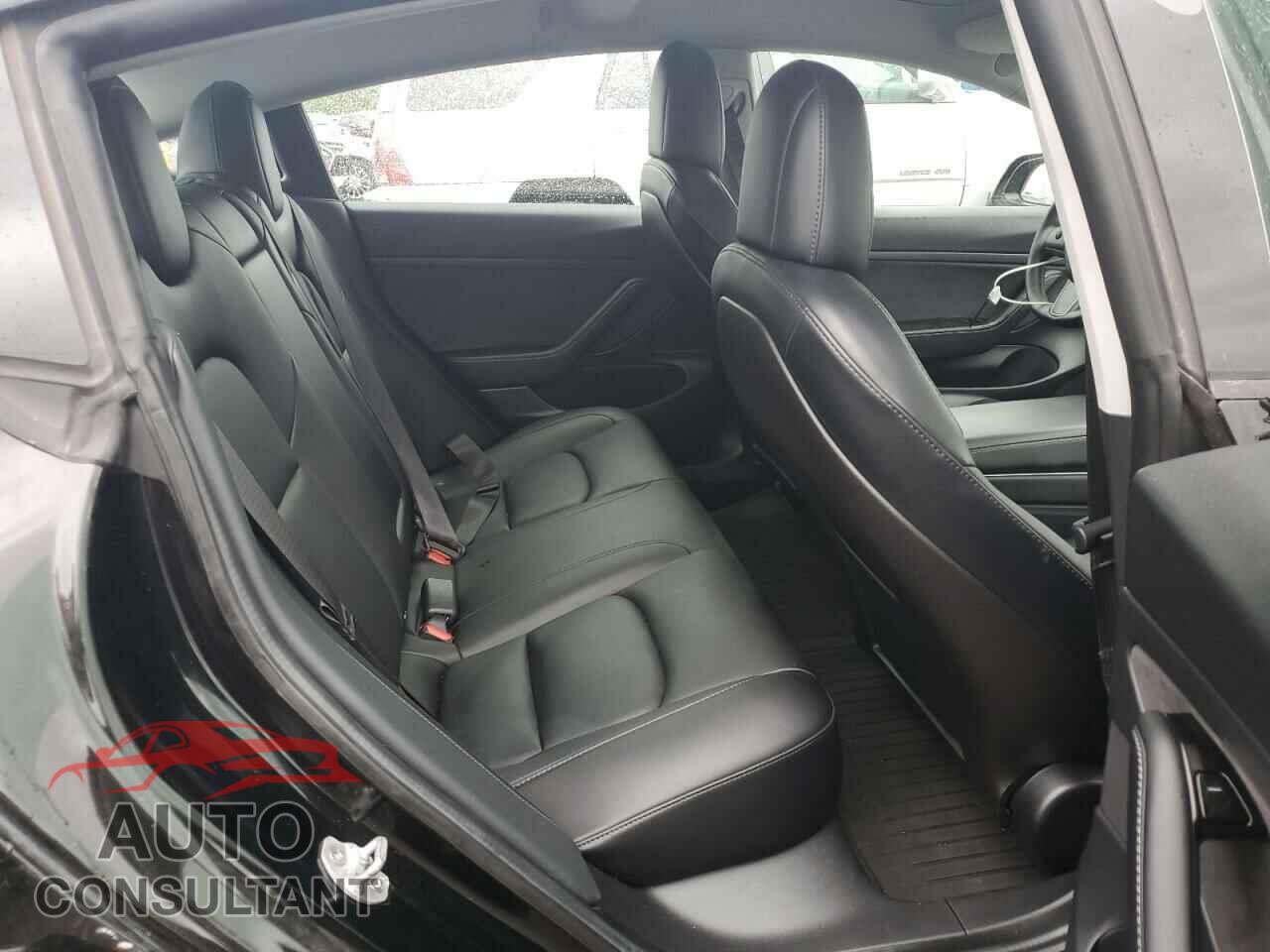 TESLA MODEL 3 2020 - 5YJ3E1EA8LF643871