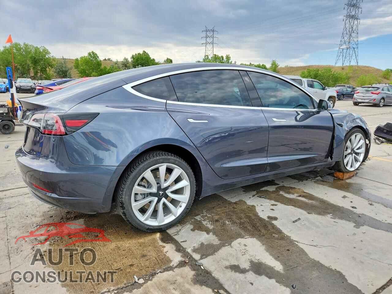 TESLA MODEL 3 2018 - 5YJ3E1EB9JF111874