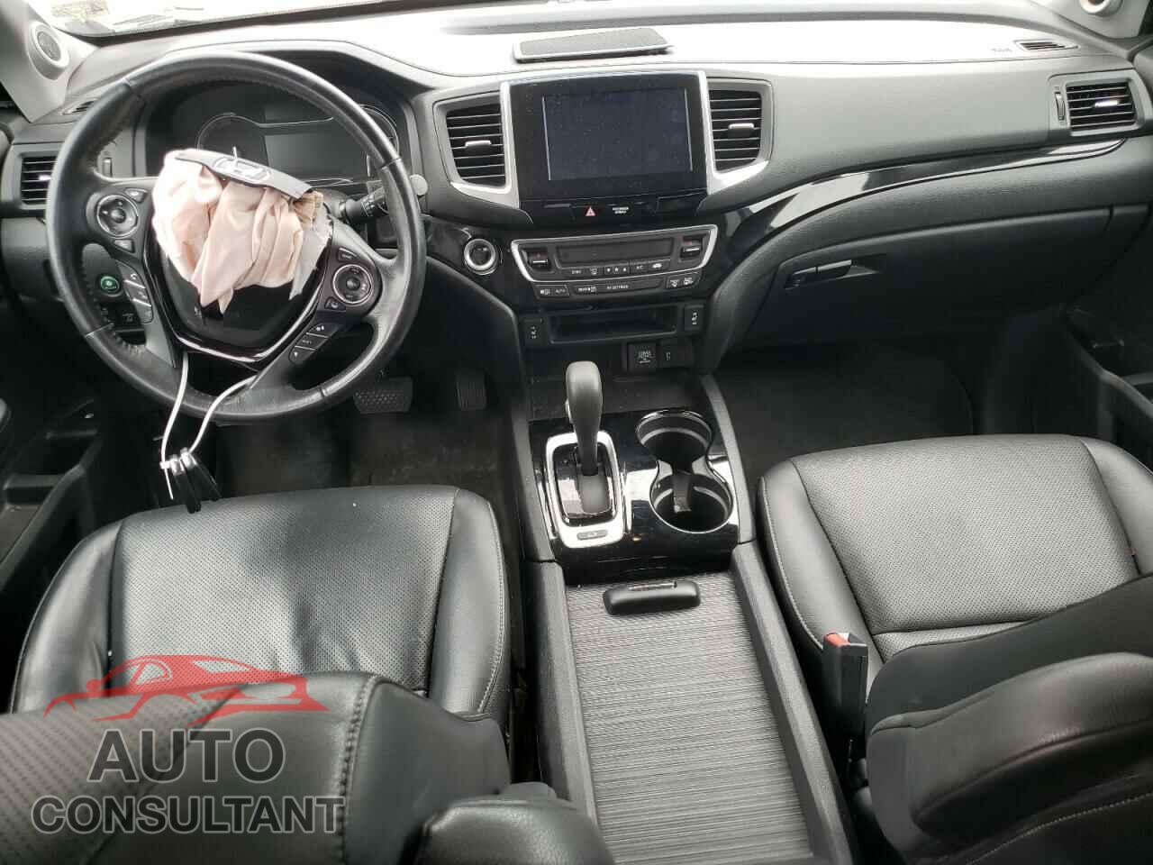 HONDA RIDGELINE 2017 - 5FPYK3F7XHB003575