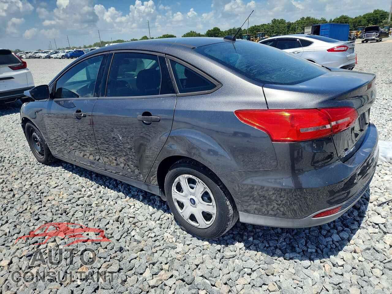 FORD FOCUS 2018 - 1FADP3E2XJL201922