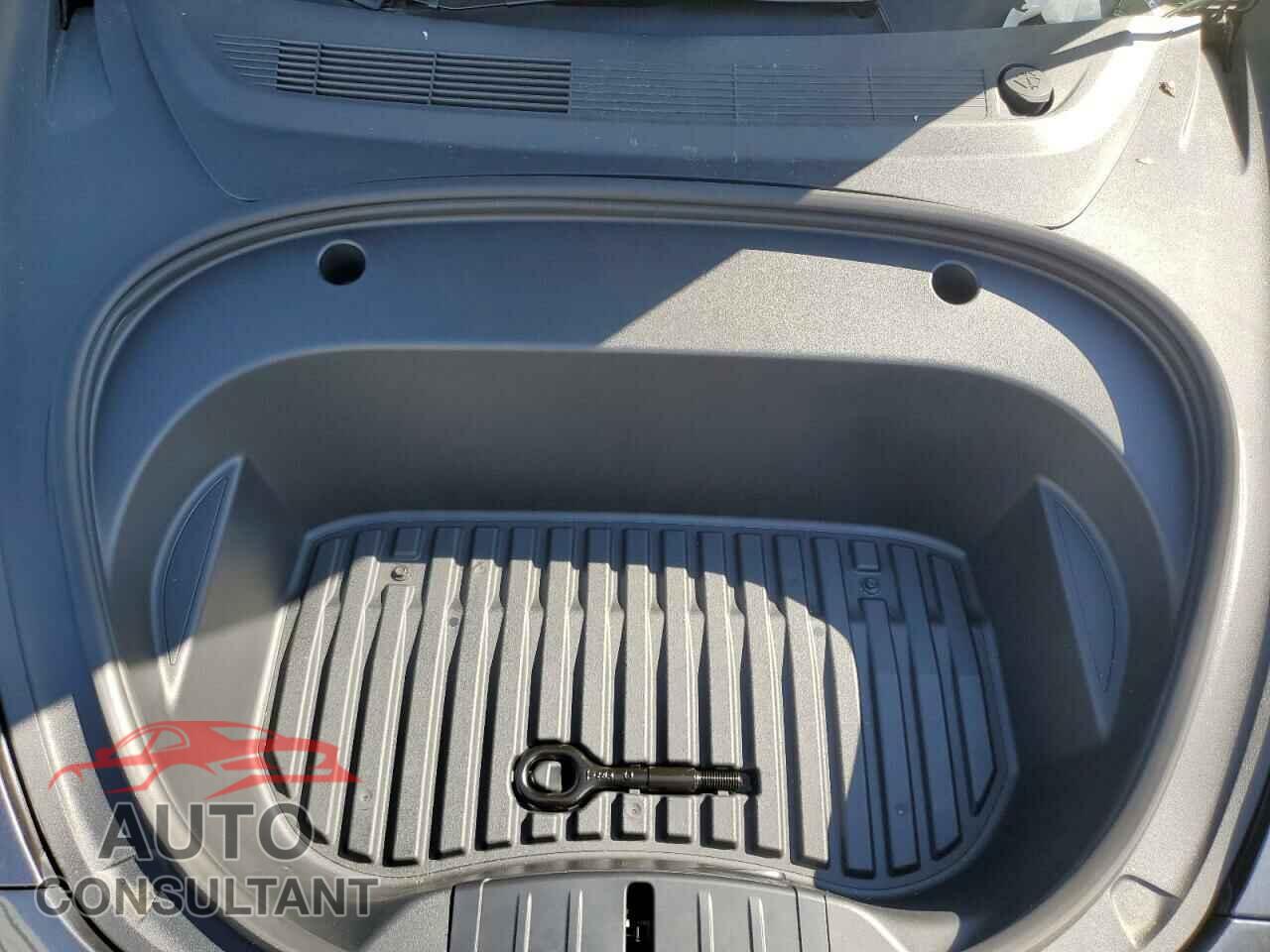 TESLA MODEL 3 2023 - 5YJ3E1EA3PF646358
