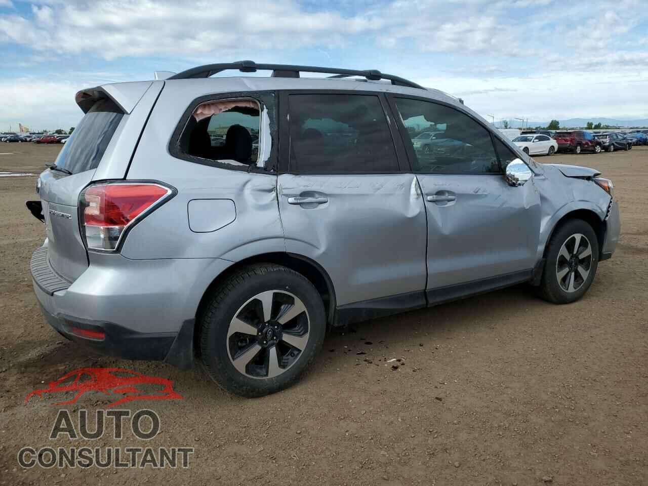 SUBARU FORESTER 2018 - JF2SJAGC9JH555870