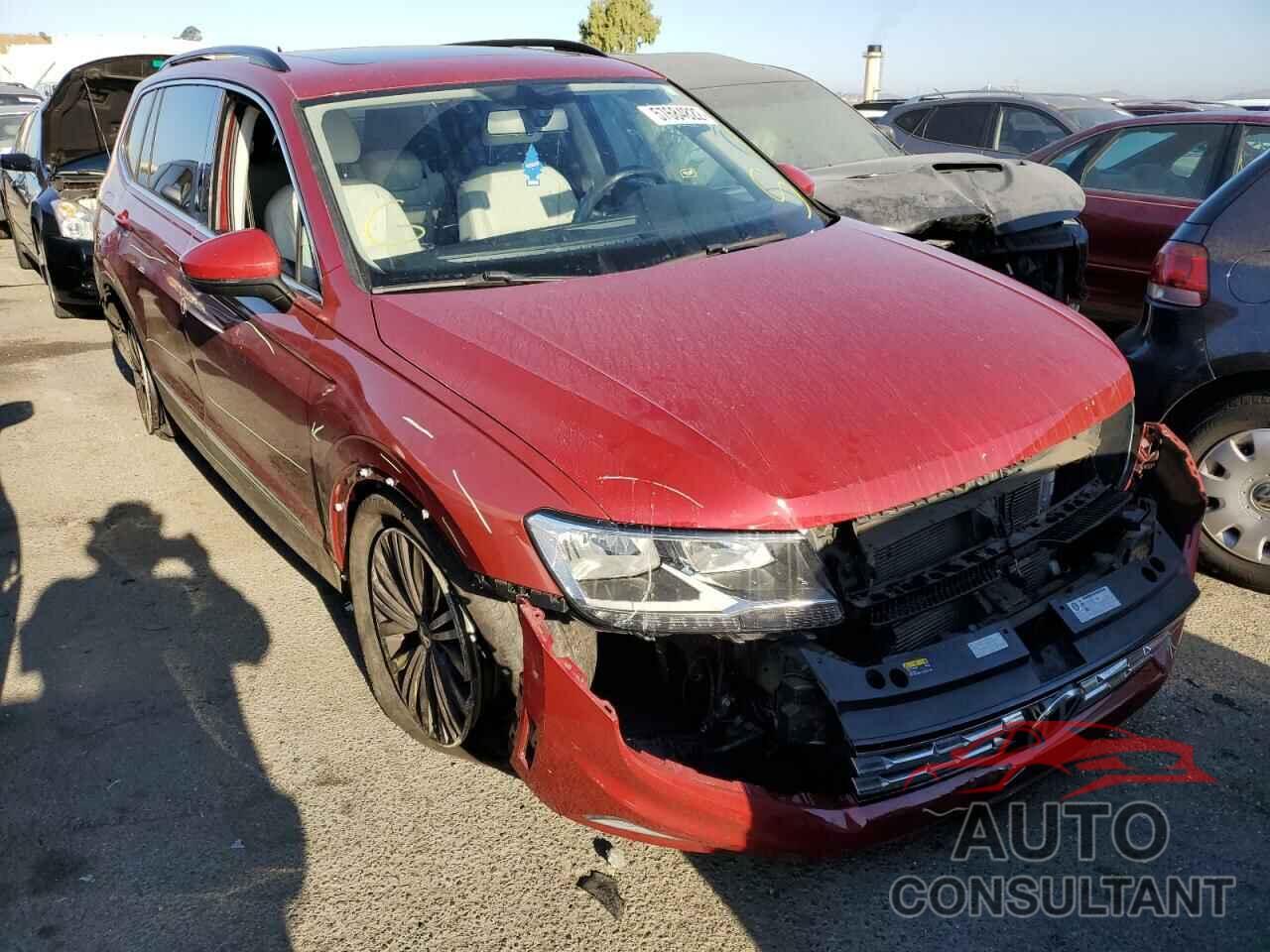 VOLKSWAGEN TIGUAN 2018 - 3VV3B7AX9JM042310