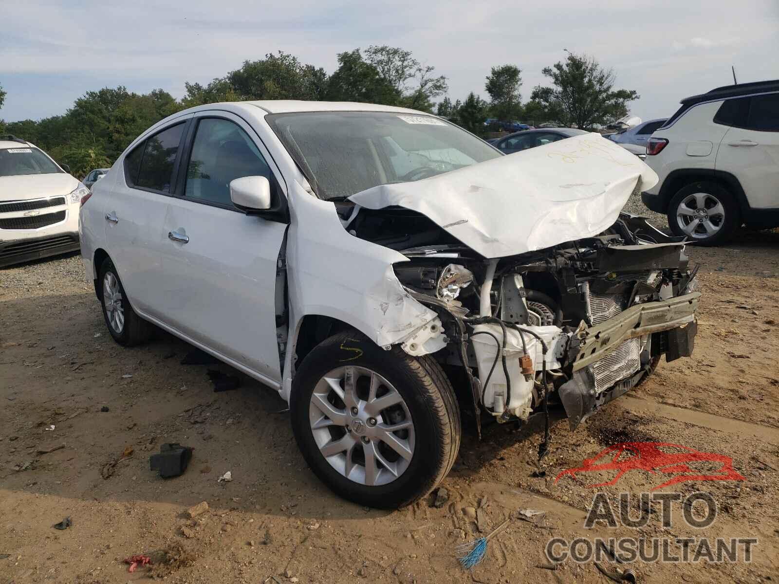 NISSAN VERSA 2017 - 3N1CN7AP8HL805409