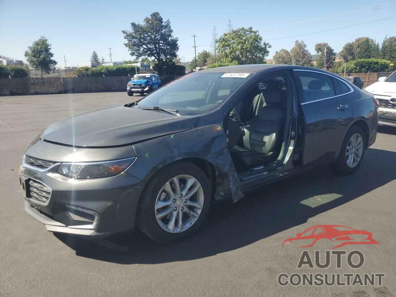 CHEVROLET MALIBU 2018 - 1G1ZE5SX0JF110795