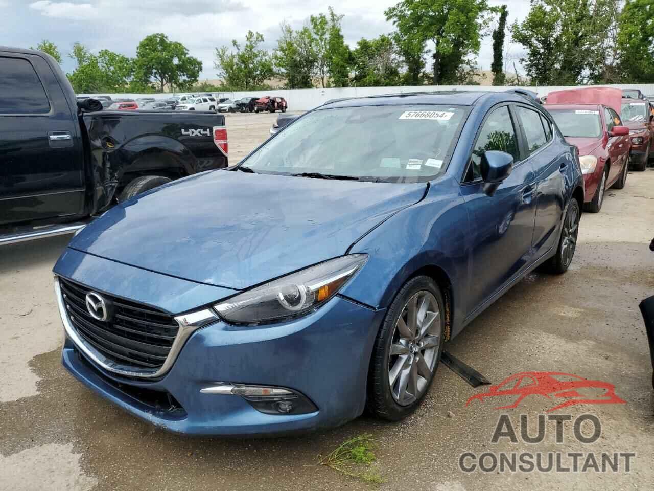 MAZDA 3 2018 - 3MZBN1M37JM176141