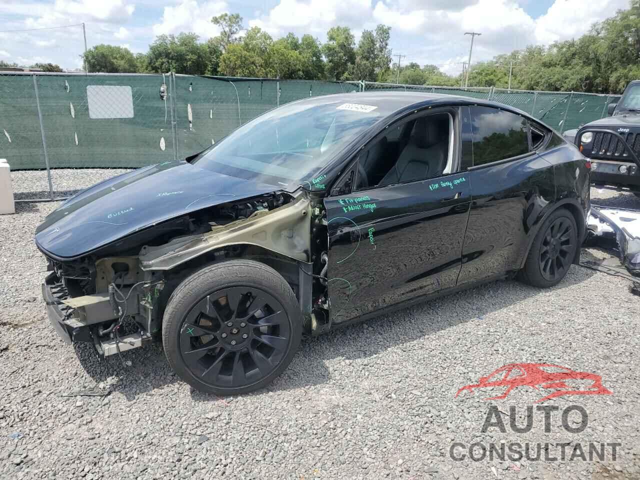 TESLA MODEL Y 2023 - 7SAYGAEE1PF707339