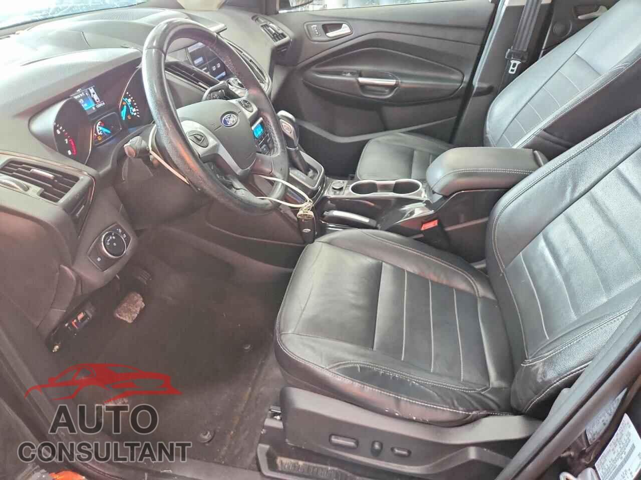 FORD ESCAPE 2014 - 1FMCU9J99EUA68621