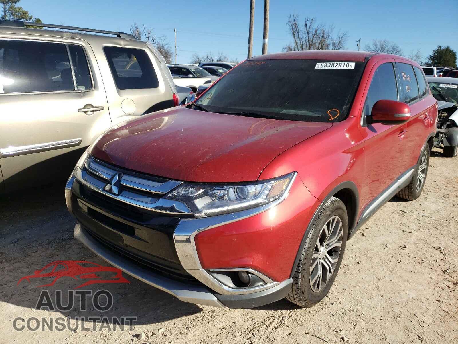 MITSUBISHI OUTLANDER 2018 - JA4AD3A37JZ035399