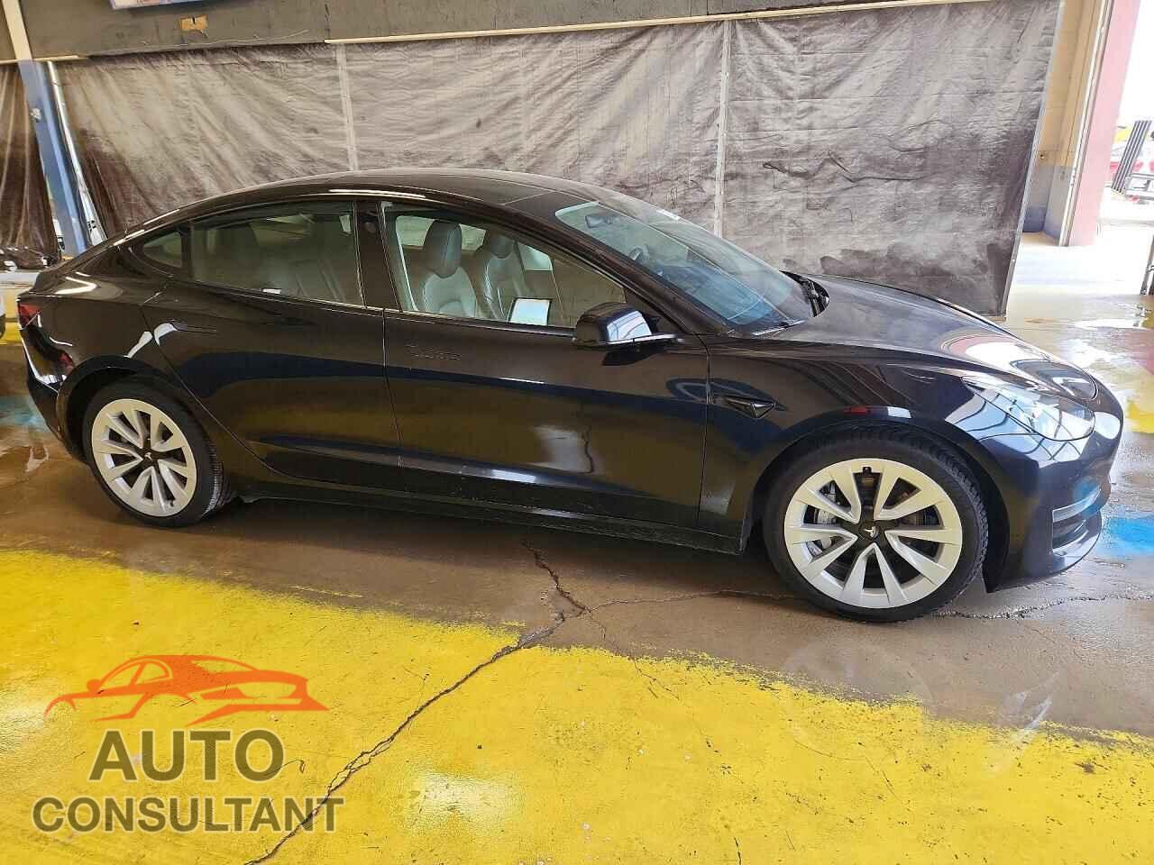 TESLA MODEL 3 2023 - 5YJ3E1EA7PF437527