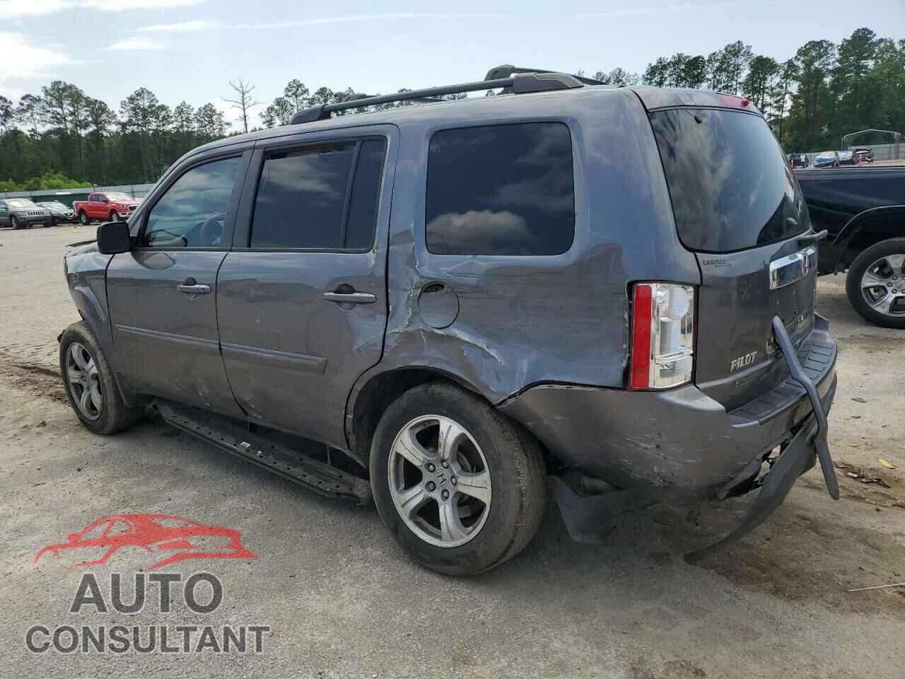 HONDA PILOT 2015 - 5FNYF3H43FB030677