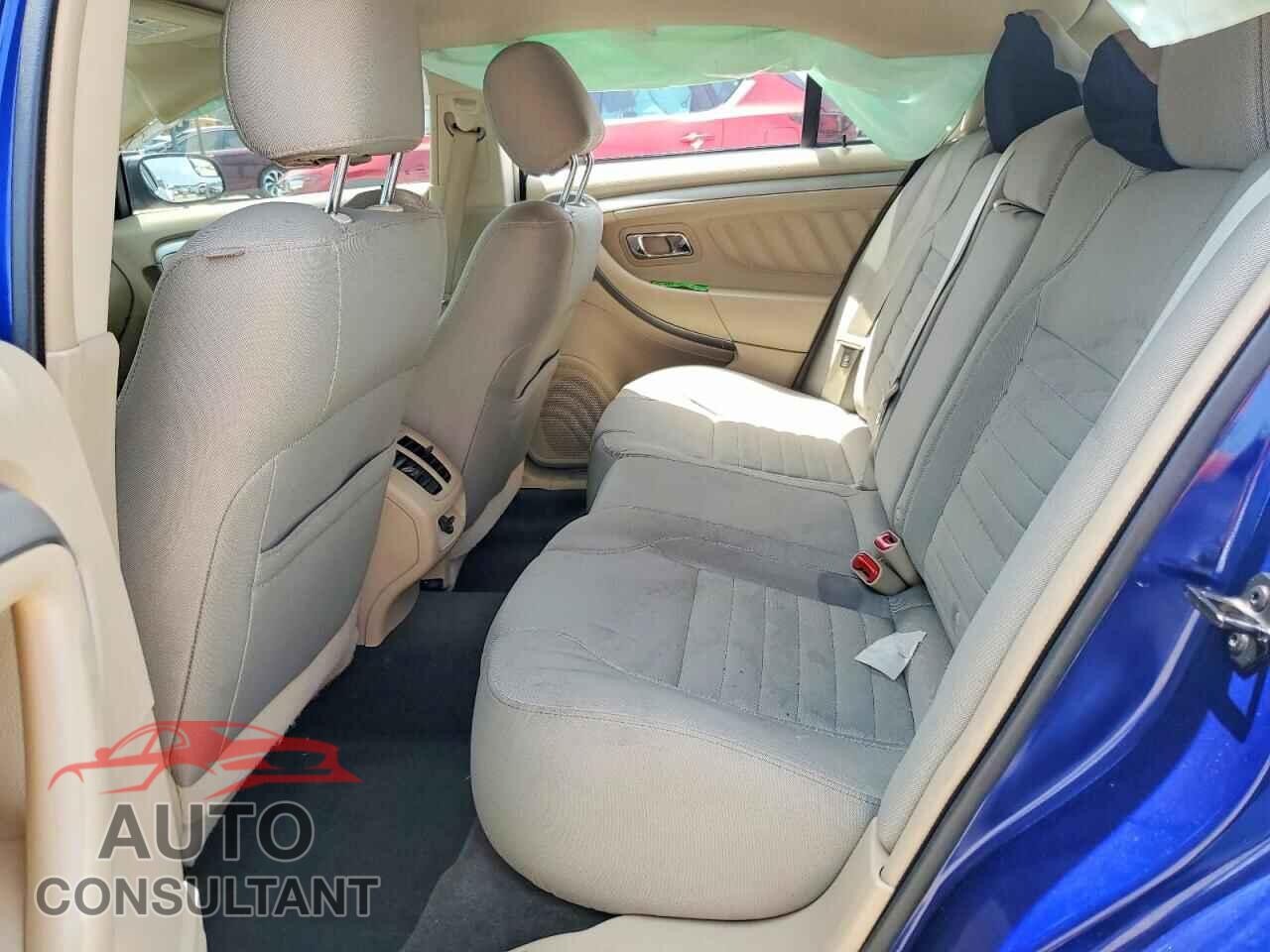 FORD TAURUS 2015 - 1FAHP2D85FG104936