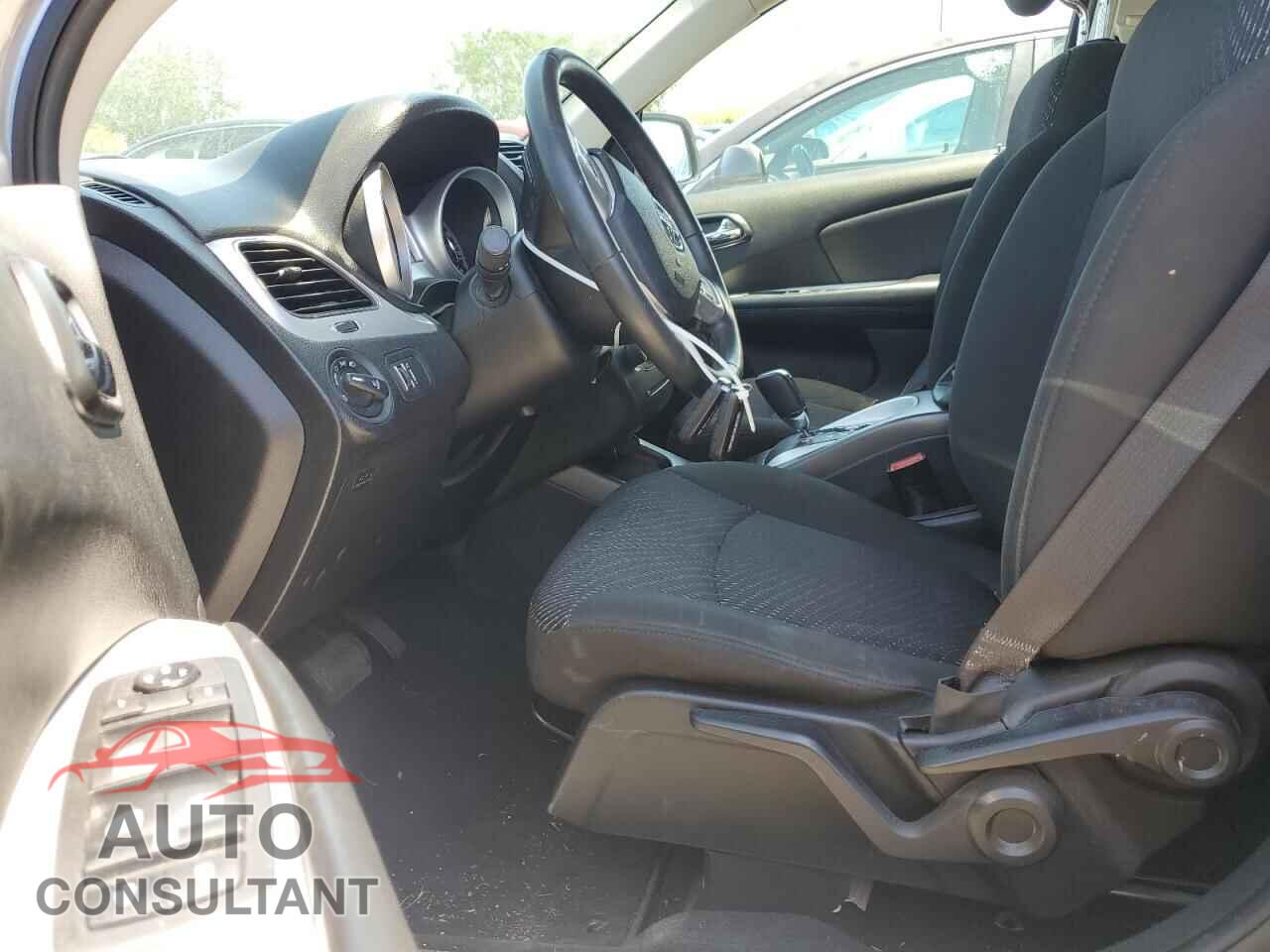 DODGE JOURNEY 2019 - 3C4PDCBG7KT738513