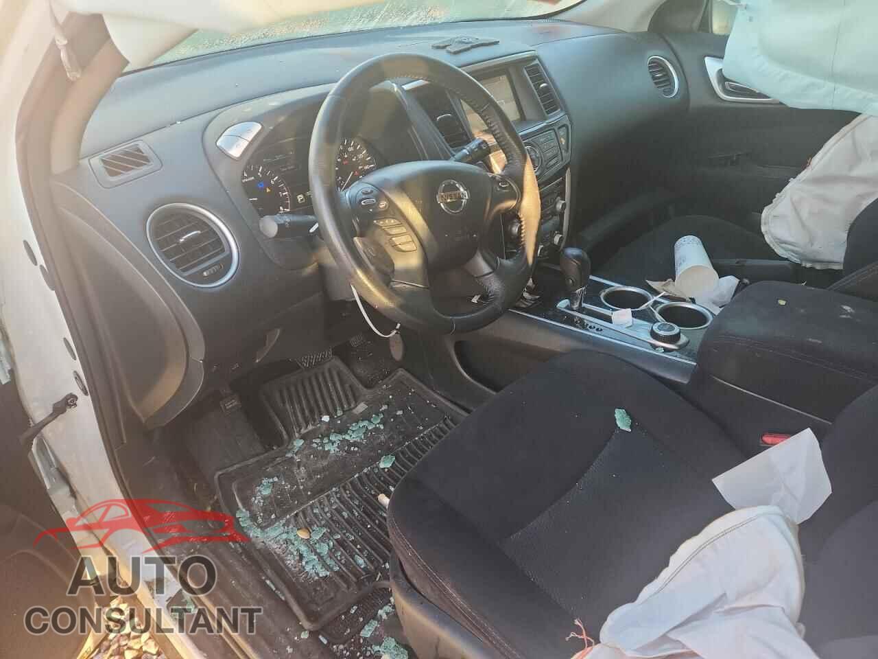 NISSAN PATHFINDER 2013 - 5N1AR2MM2DC605821