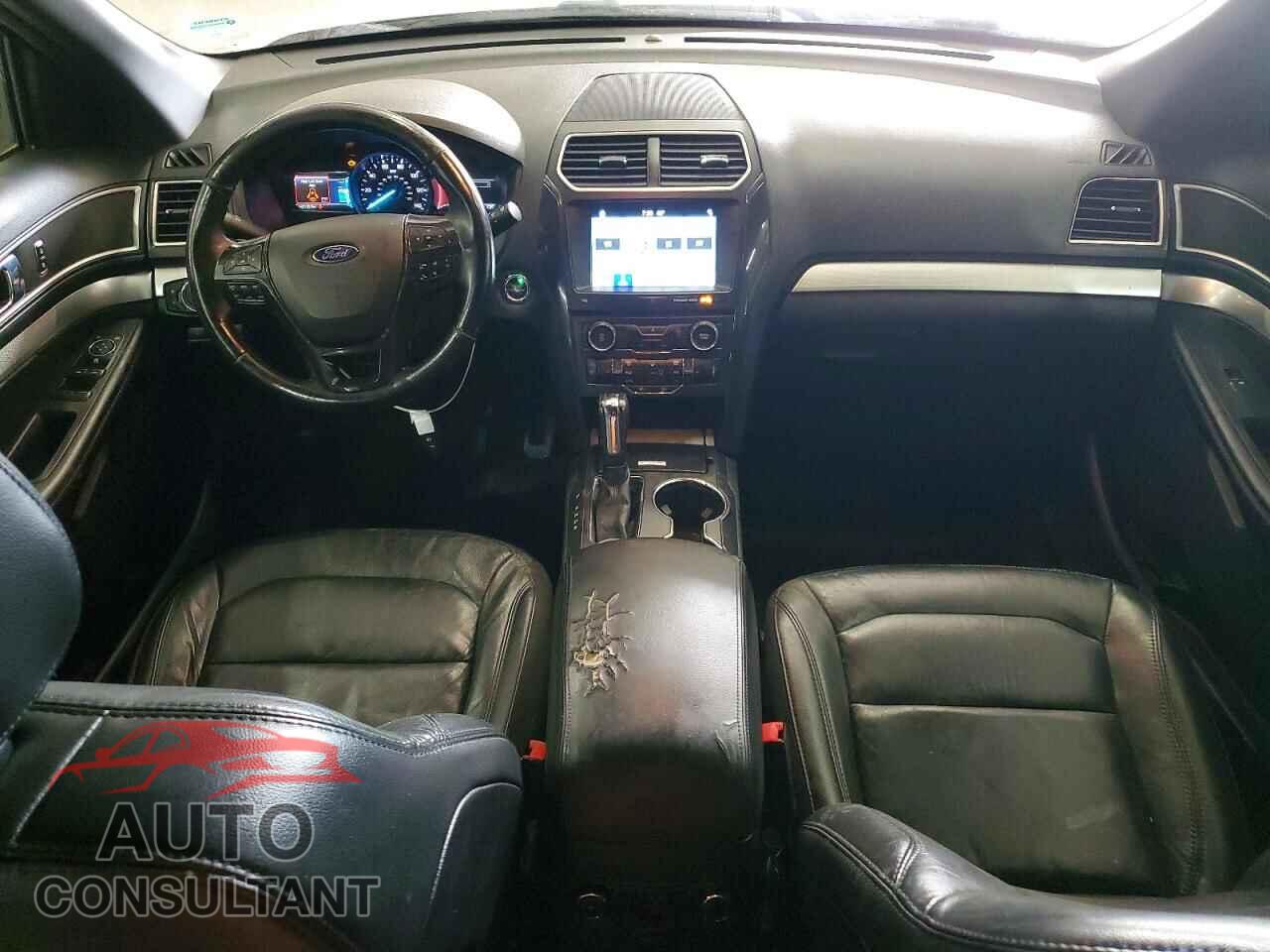 FORD EXPLORER 2017 - 1FM5K8D88HGC59395