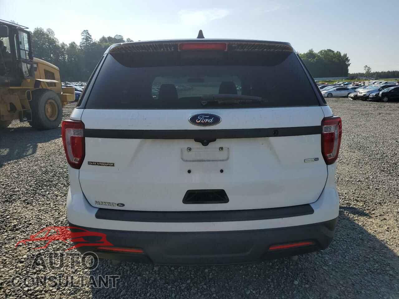 FORD EXPLORER 2018 - 1FM5K8AR9JGA83055
