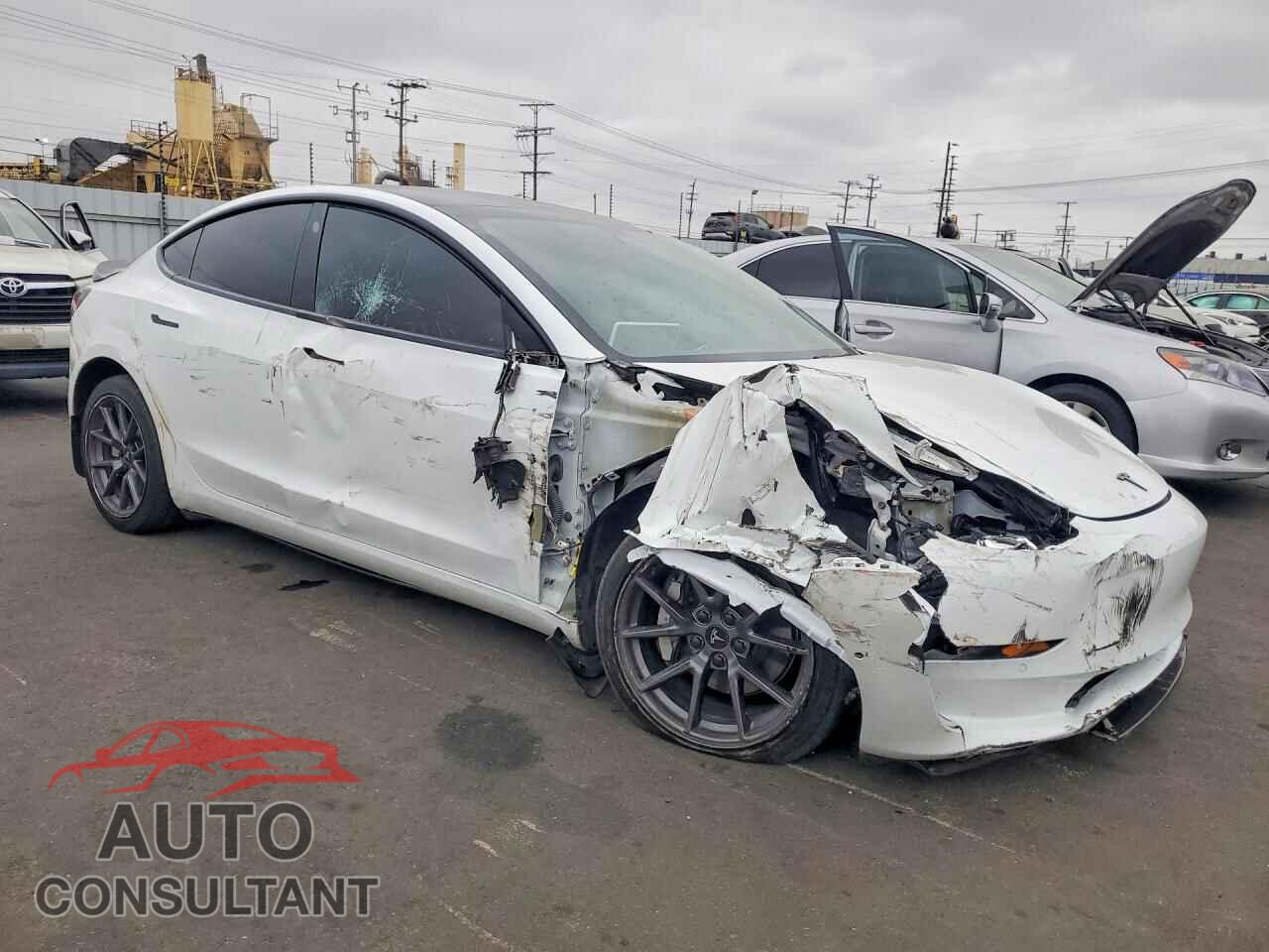 TESLA MODEL 3 2021 - 5YJ3E1EA3MF094033