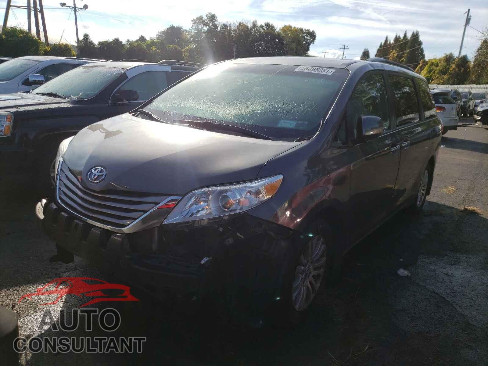 TOYOTA SIENNA 2017 - 5TDYZ3DC4HS866498