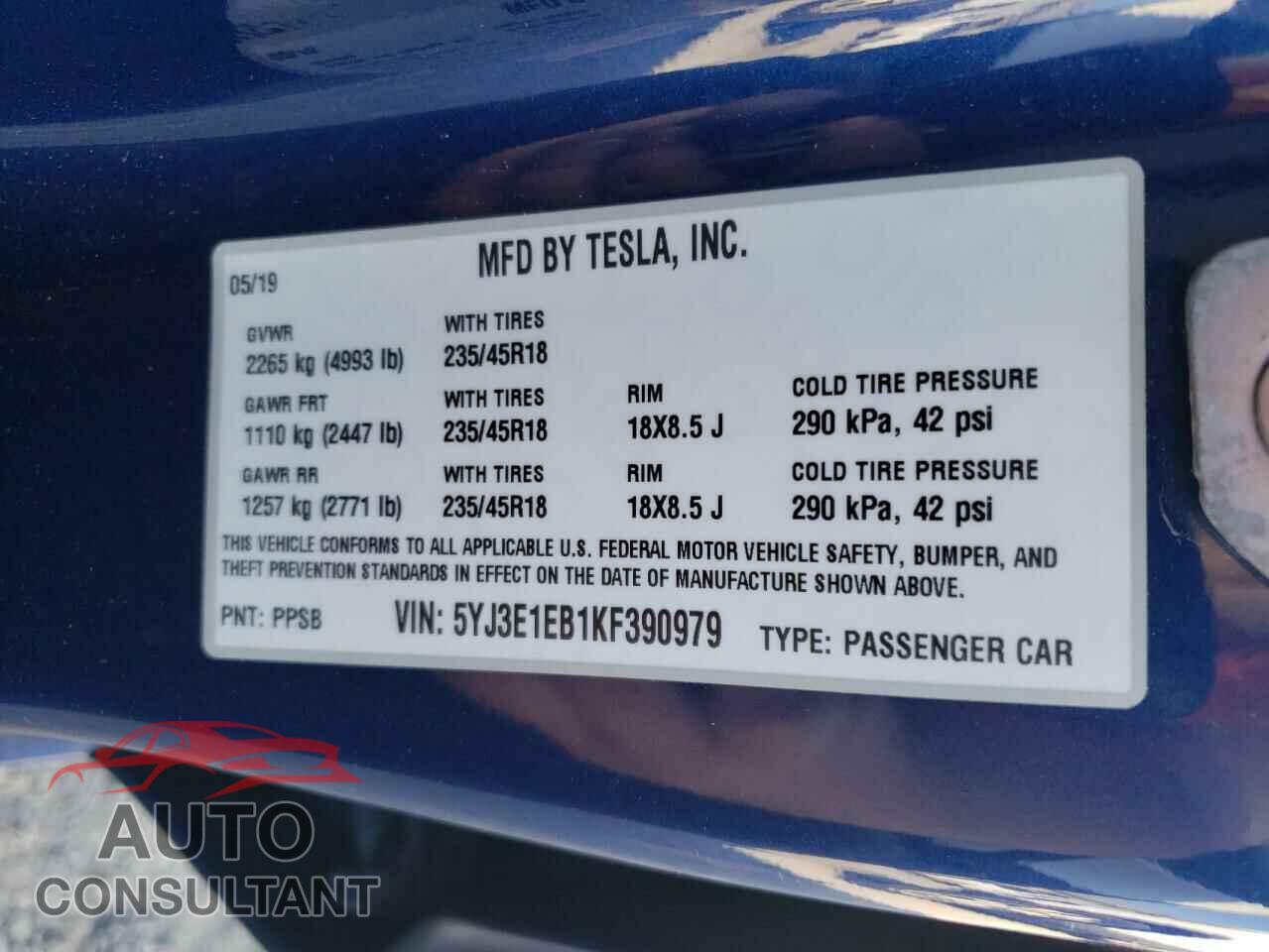 TESLA MODEL 3 2019 - 5YJ3E1EB1KF390979