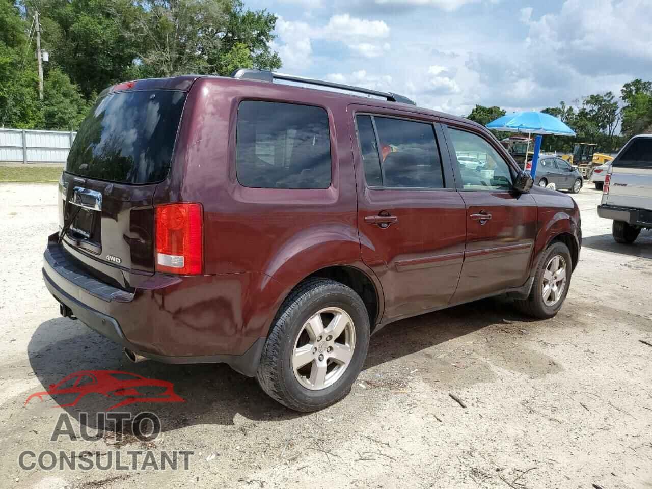 HONDA PILOT 2011 - 5FNYF3H47BB033415