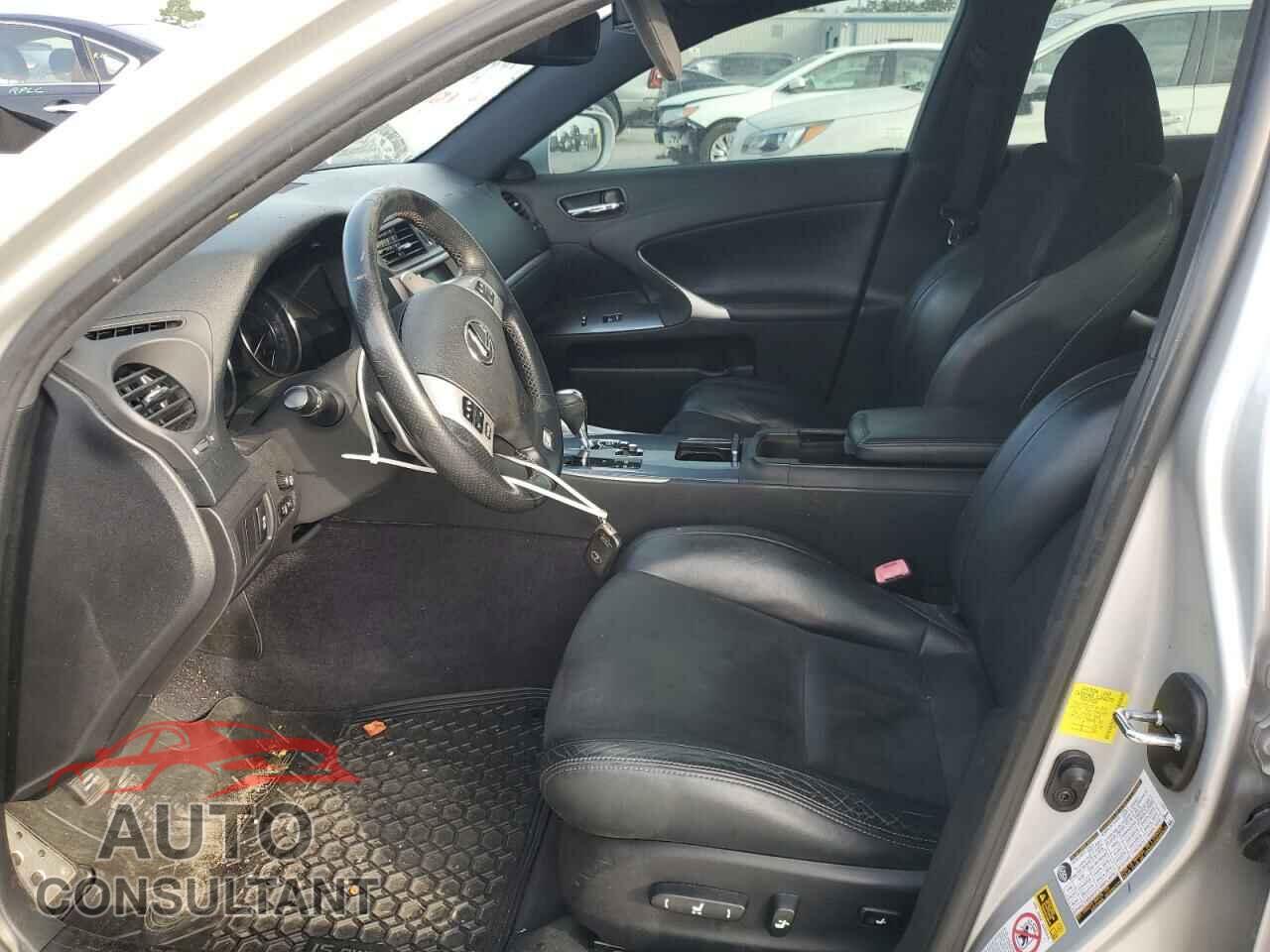 LEXUS IS 2012 - JTHBF5C27C5183534
