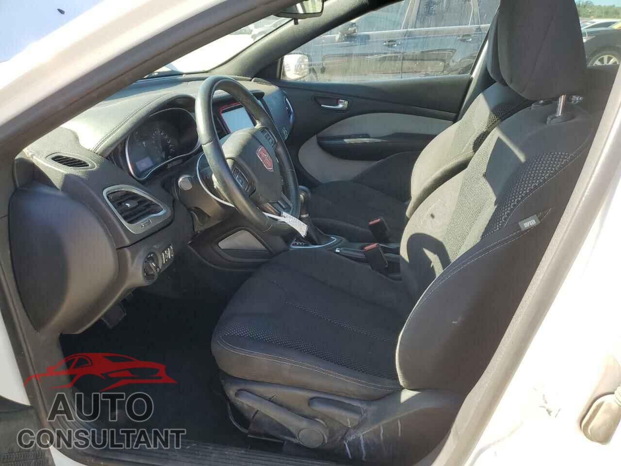 DODGE DART 2015 - 1C3CDFBB1FD126683