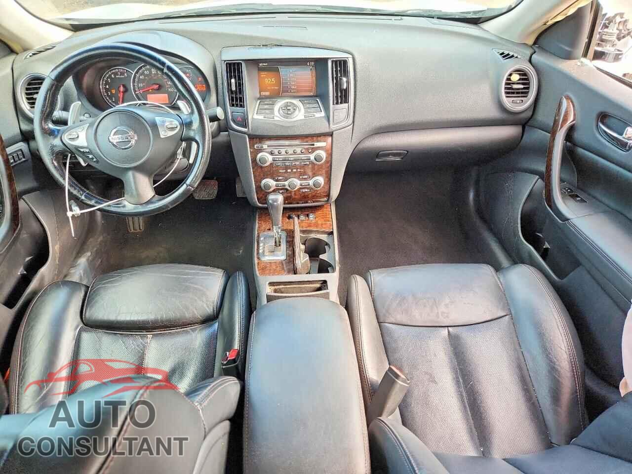 NISSAN MAXIMA 2010 - 1N4AA5AP1AC808003