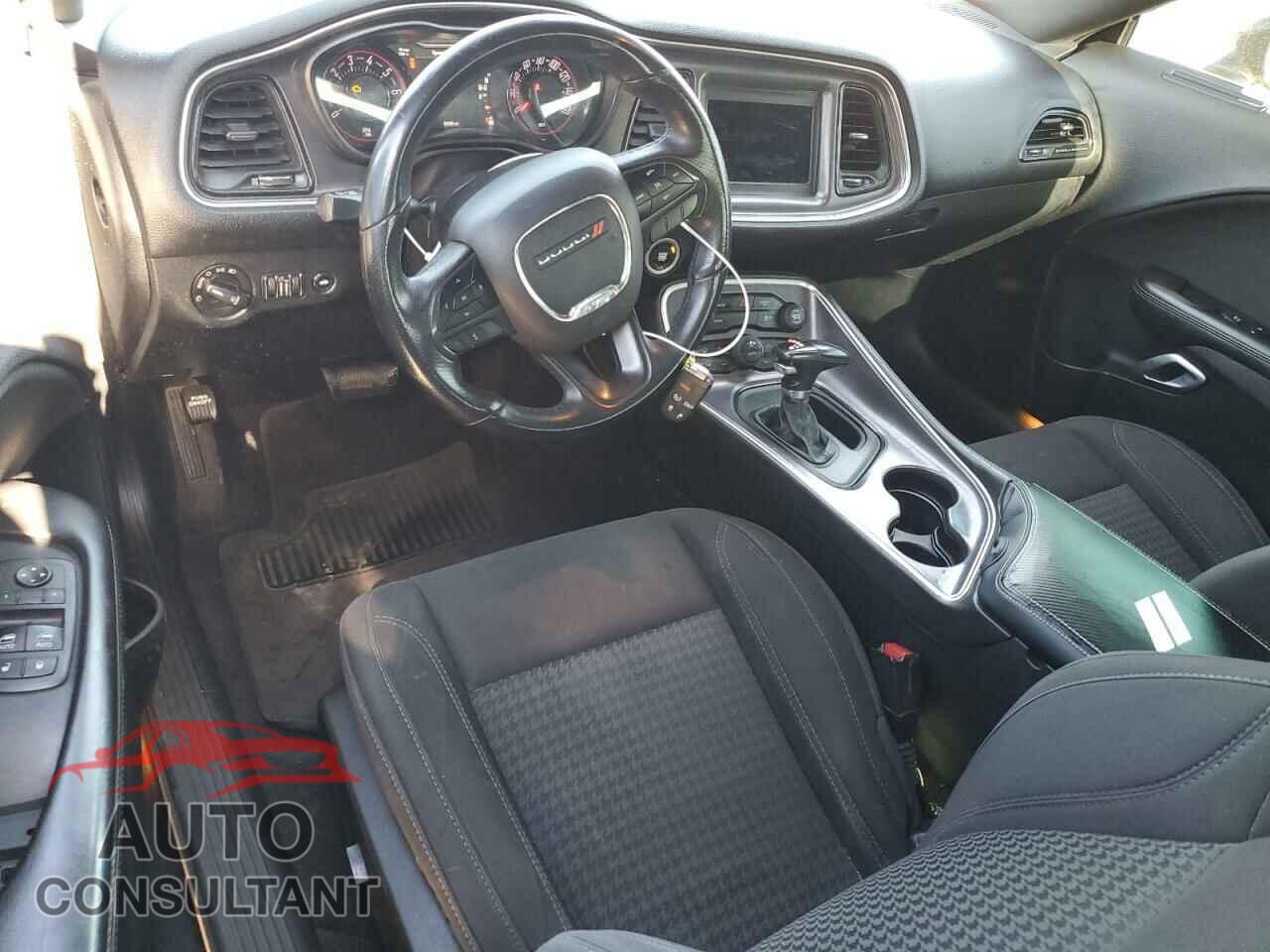 DODGE CHALLENGER 2018 - 2C3CDZAG5JH288424