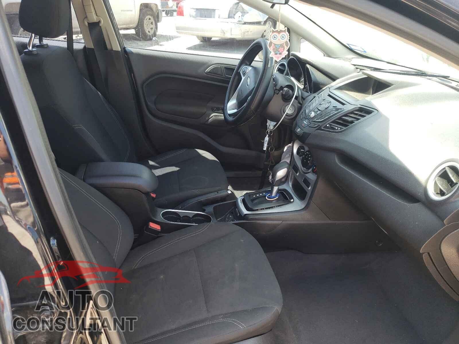 FORD FIESTA 2019 - 3FADP4EJ0KM135281