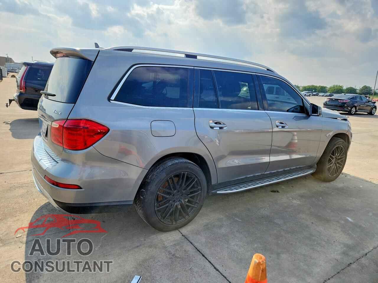 MERCEDES-BENZ GL-CLASS 2014 - 4JGDF7CE4EA367822