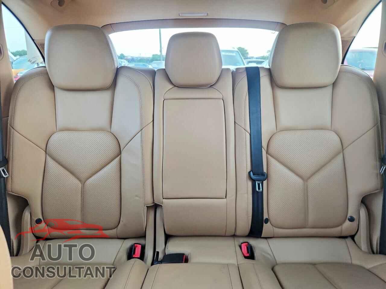 PORSCHE CAYENNE 2013 - WP1AE2A27DLA15504
