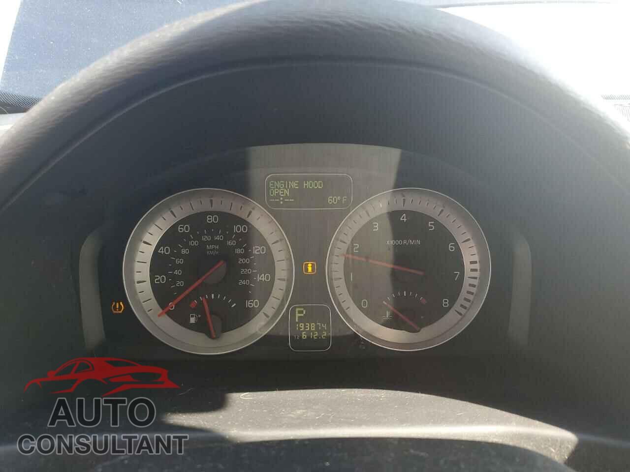 VOLVO C70 2012 - YV1672MC2CJ126701