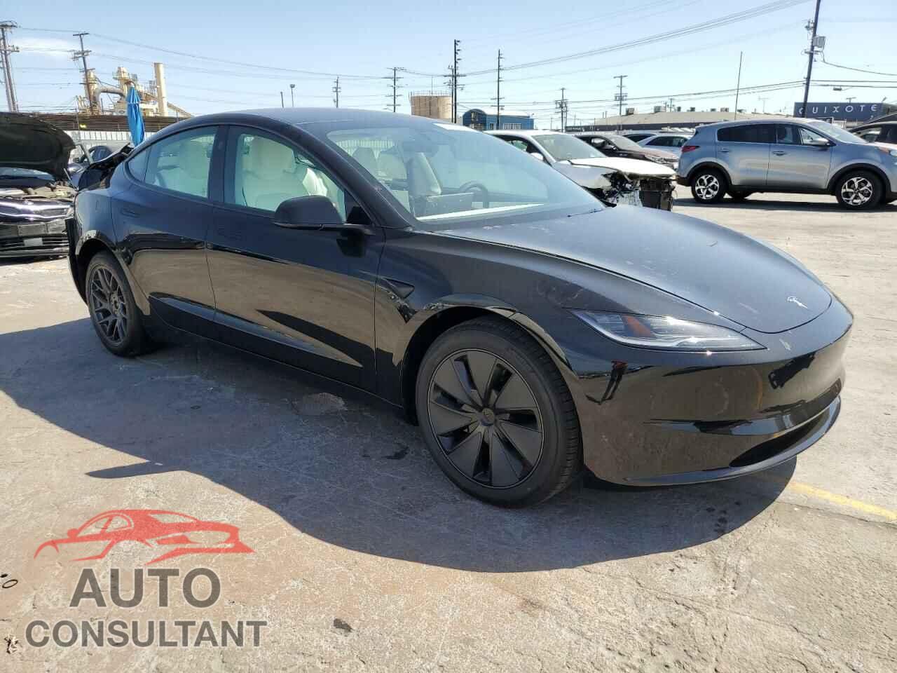 TESLA MODEL 3 2025 - 5YJ3E1EA3SF011021