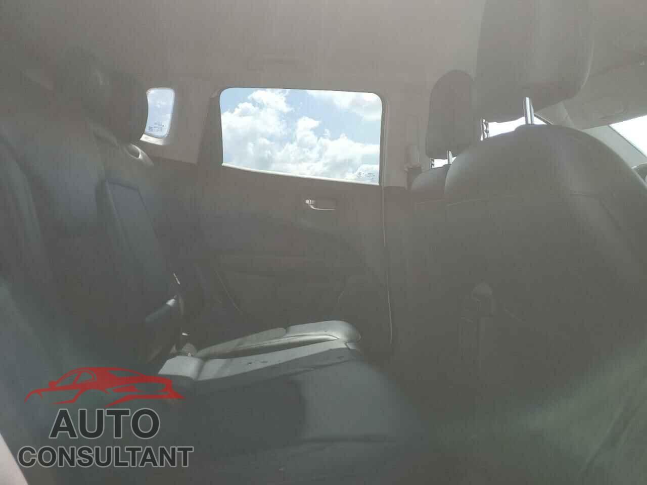 JEEP COMPASS 2018 - 3C4NJDBB1JT373478