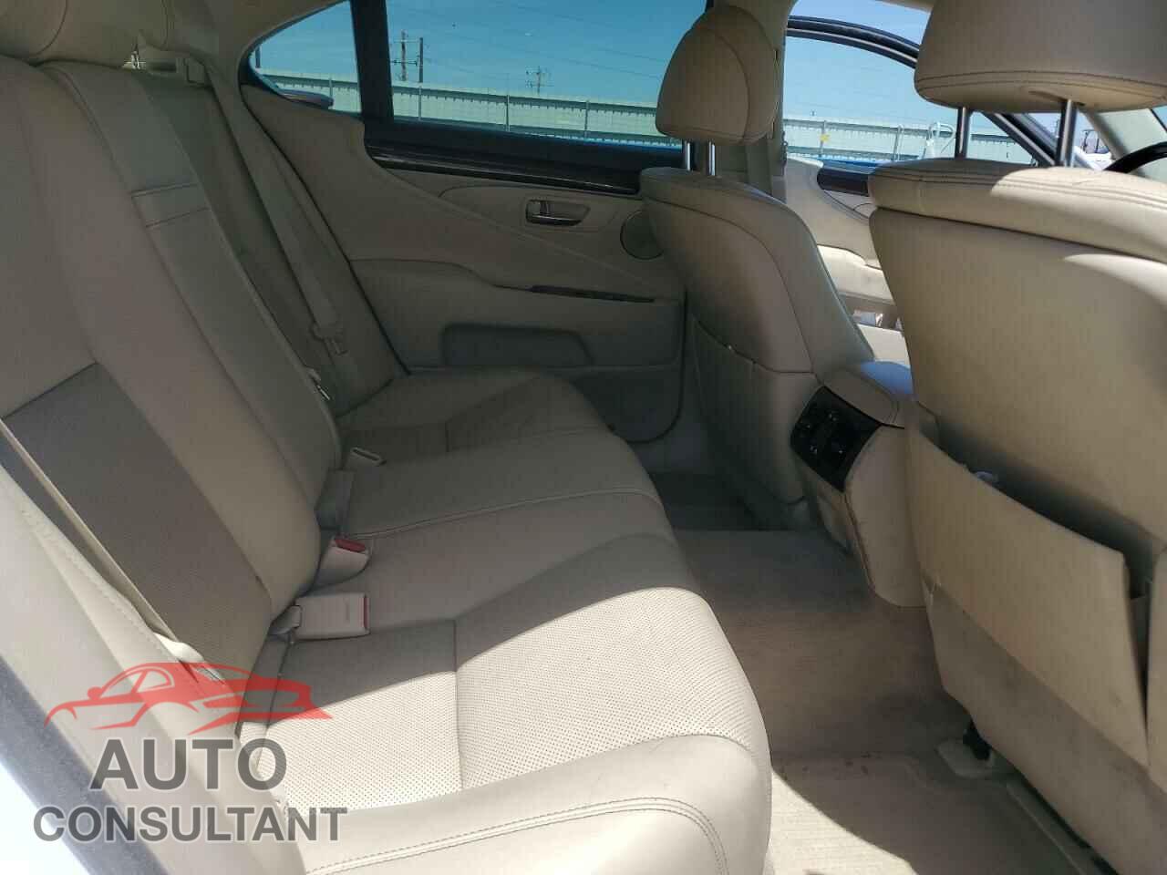 LEXUS LS460 2014 - JTHBL5EF4E5132942
